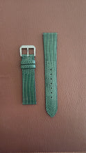 Load and play video in Gallery viewer, Lizard Leather Watch Strap - Green