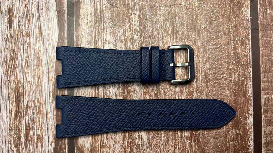 Custom Notched Straps - Center Notched For Accutron double cushion center lug