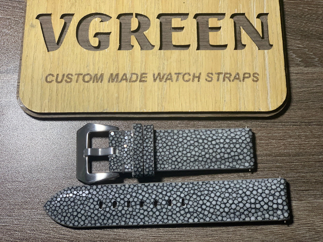 Gray stingray watch strap for Breitling Navitimer 41, 22mm lug