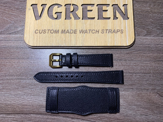 Black Alran leather bund strap for a vintage Waltham watch, 14mm gold buckle