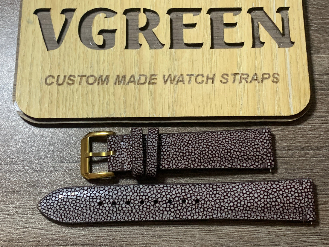 Brown stingray leather watch strap for the Cartier Tank Solo Large, gold buckle
