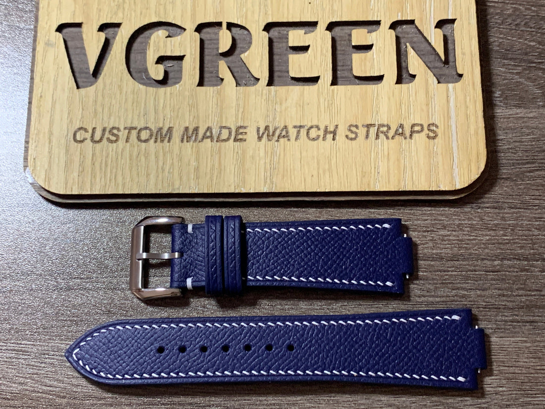 Navy Epsom corner-notched watch strap for a 39mm Timex Q Continental