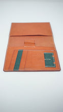将图片加载到图库查看器，Passport Holder - Rosy Maya Leather
