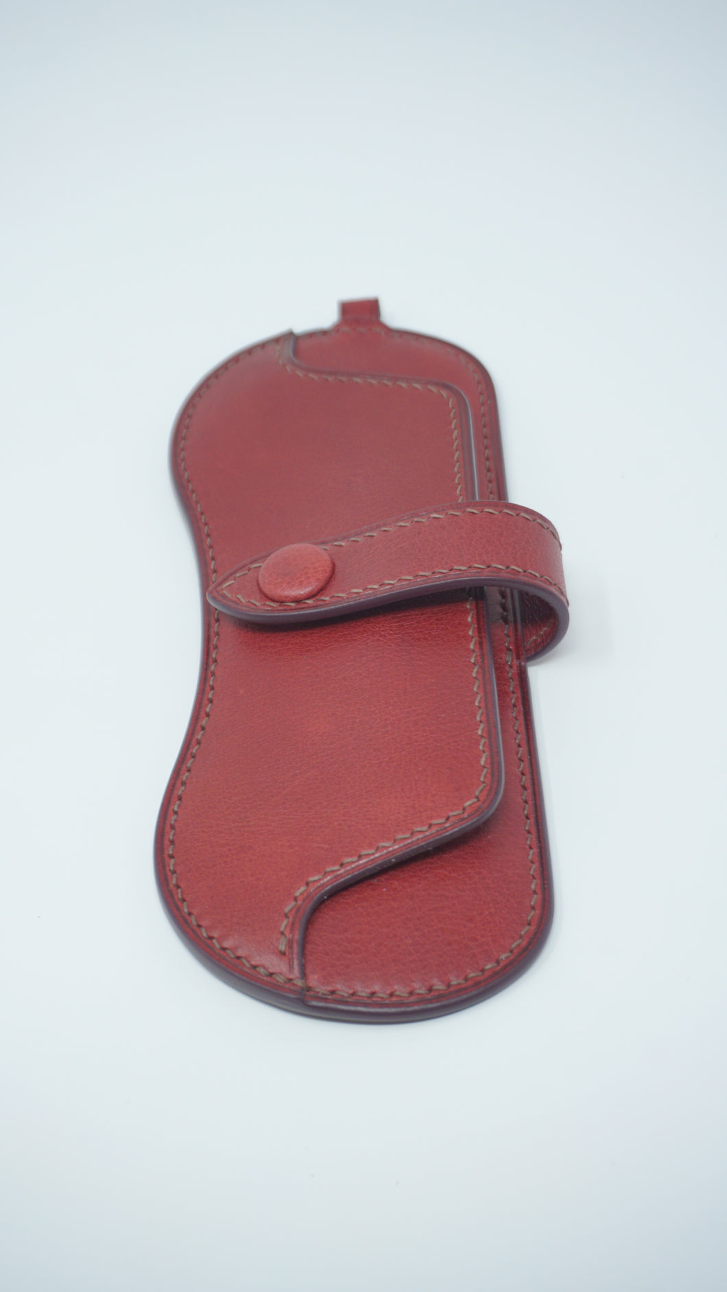 Sunglasses Holder - Vachetta Leather