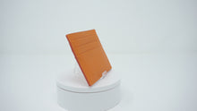在图库查看器中加载和播放视频，Card Holder - Epsom Leather
