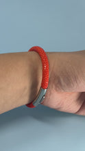 Load and play video in Gallery viewer, Stingray Bracelet - Orange
